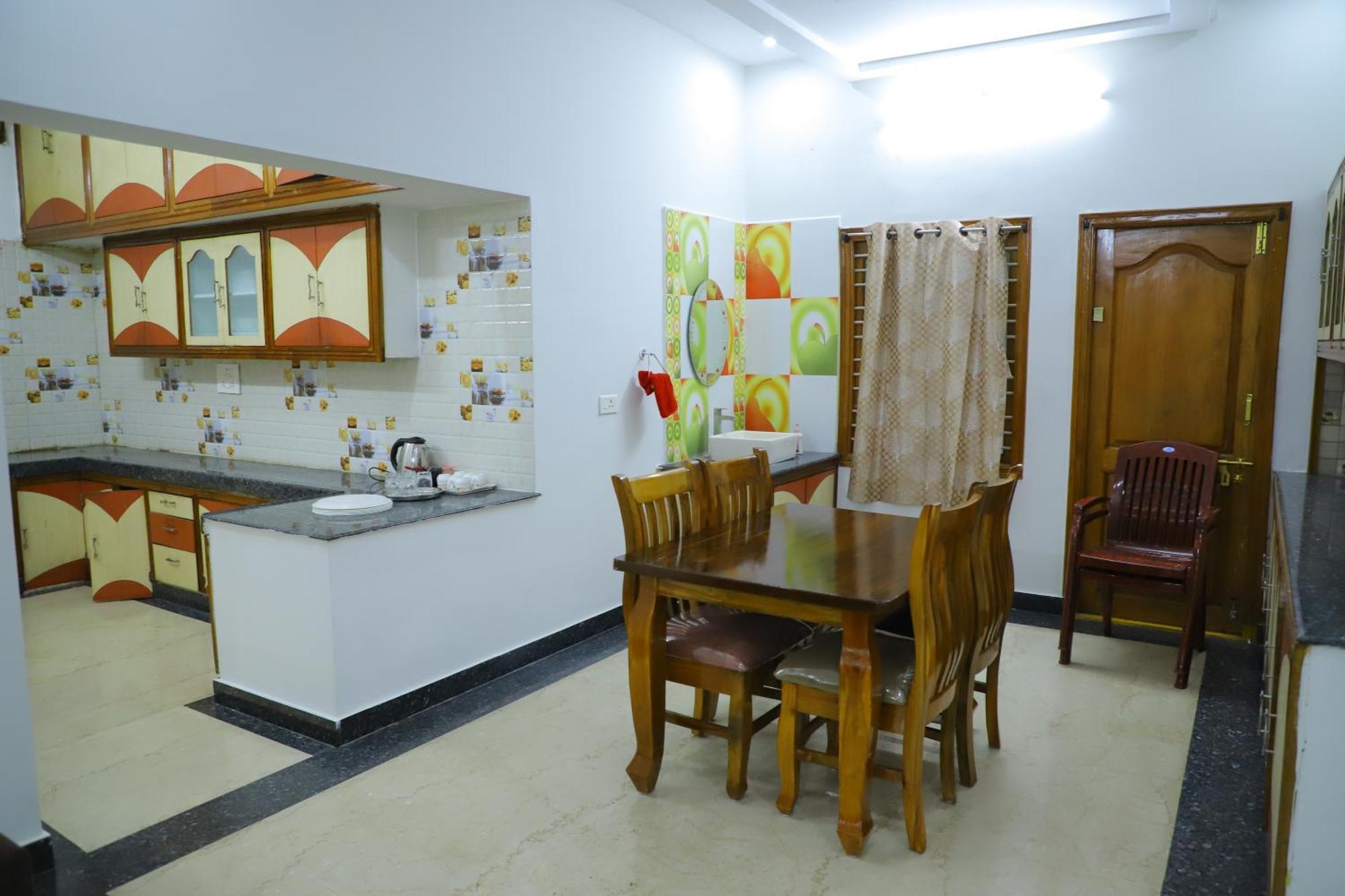 Nanda Mohan Homestay- Luxuries Ac Apartment Close To Alipiri Foothills-Kapila Teertham And Iskcon Temple Tirupati Exterior foto